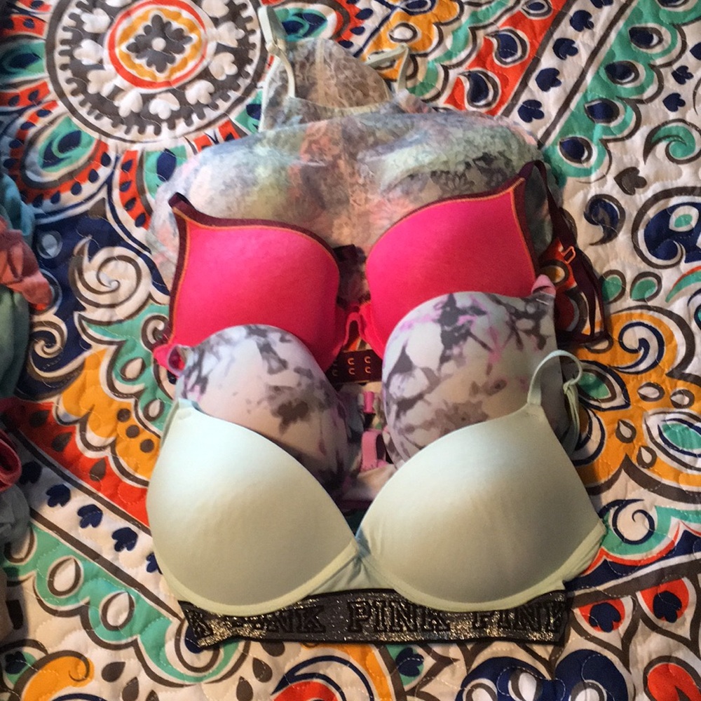 4 Victoria Secret bras for $40 or $12 each